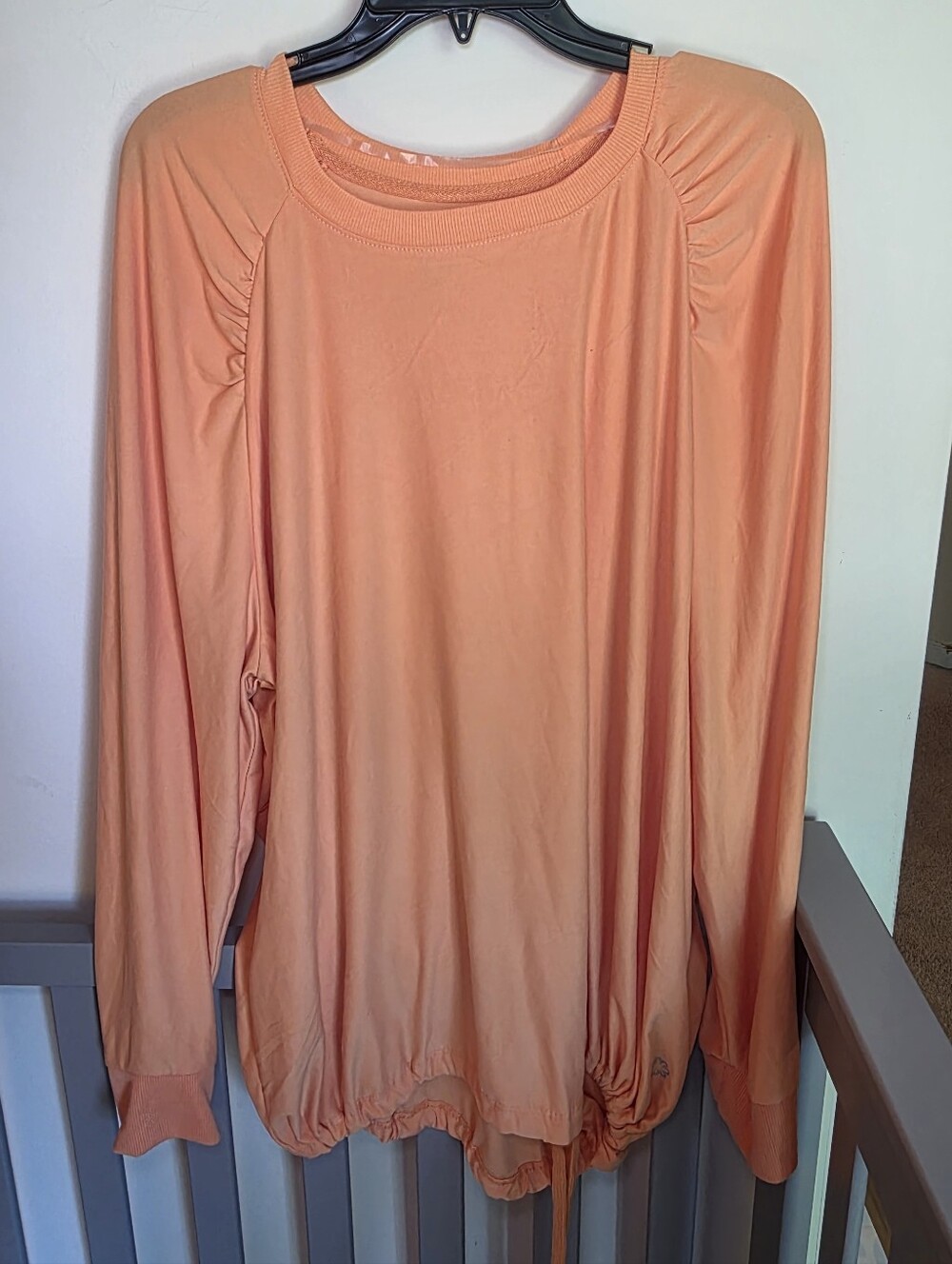 Pro Player Light Orange Coral Long-Sleeve Lightweight Pullover Size XL NWT